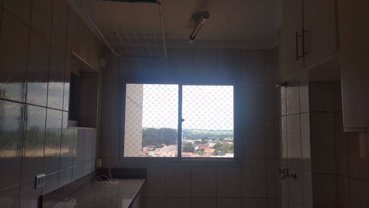 Apartamento à venda com 3 quartos, 90m² - Foto 4