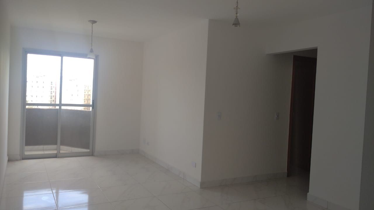 Apartamento à venda com 3 quartos, 90m² - Foto 6