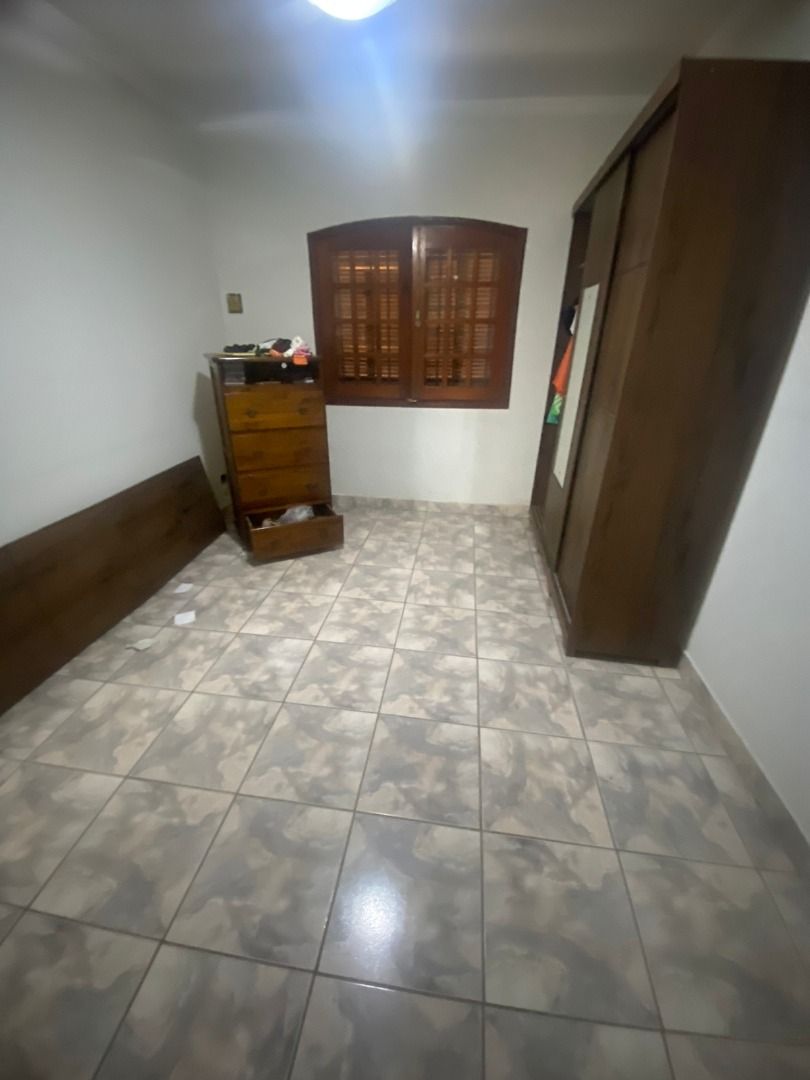 Casa à venda com 3 quartos, 190m² - Foto 24