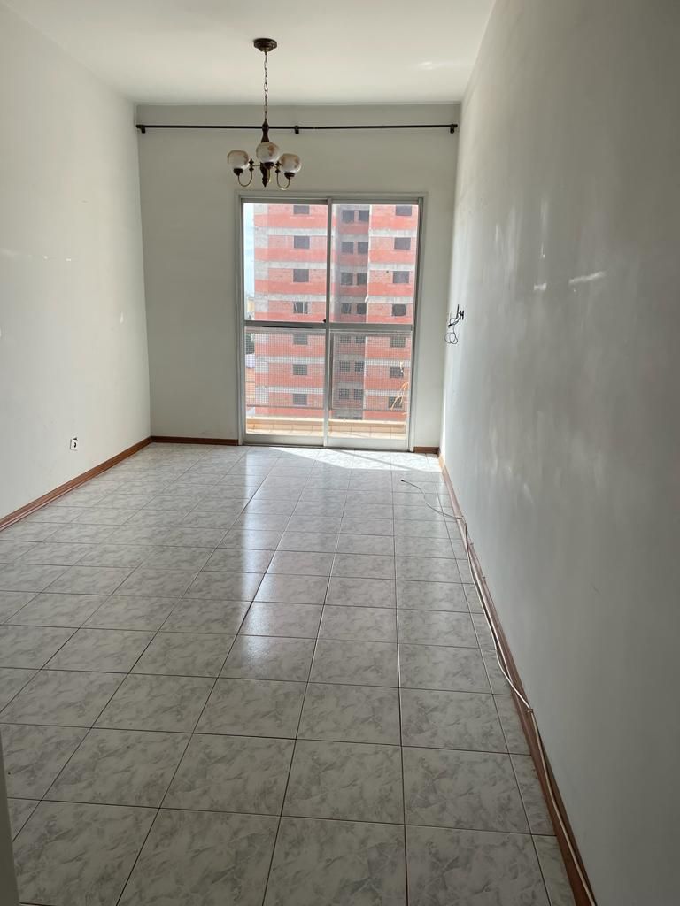 Apartamento à venda com 3 quartos, 76m² - Foto 16