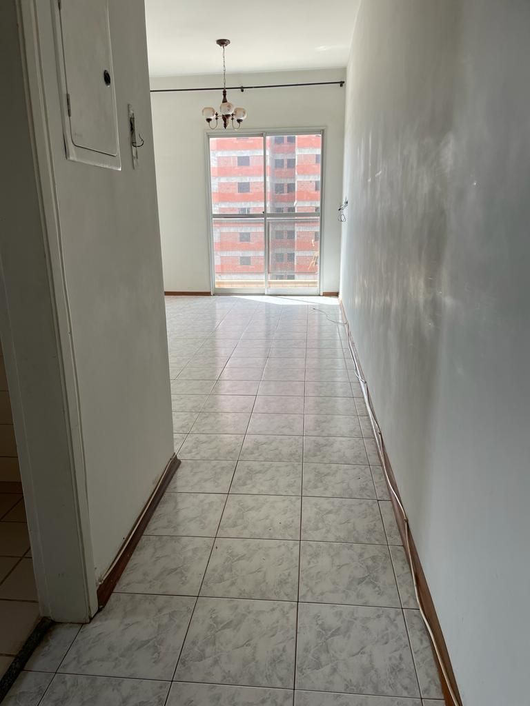 Apartamento à venda com 3 quartos, 76m² - Foto 17