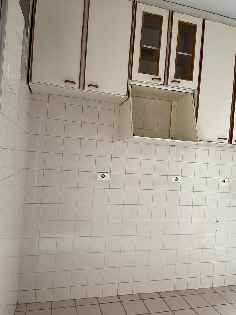 Apartamento à venda com 3 quartos, 76m² - Foto 5