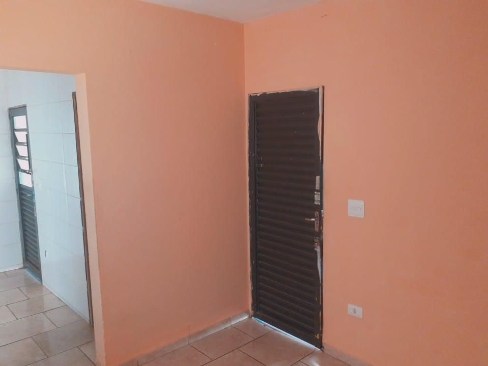 Casa à venda com 1 quarto, 130m² - Foto 5