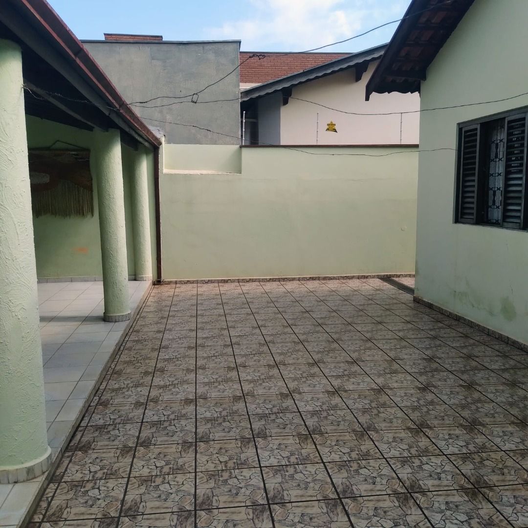 Casa à venda com 3 quartos, 180m² - Foto 20