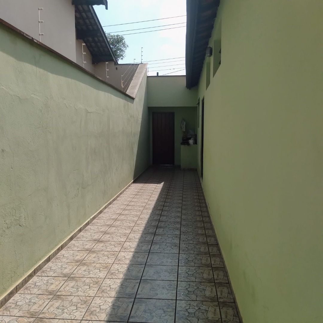 Casa à venda com 3 quartos, 180m² - Foto 28