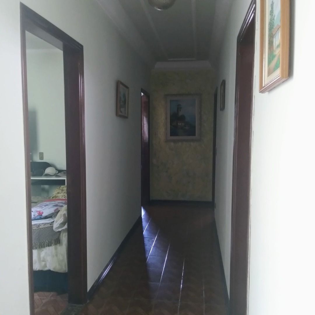 Casa à venda com 3 quartos, 180m² - Foto 29