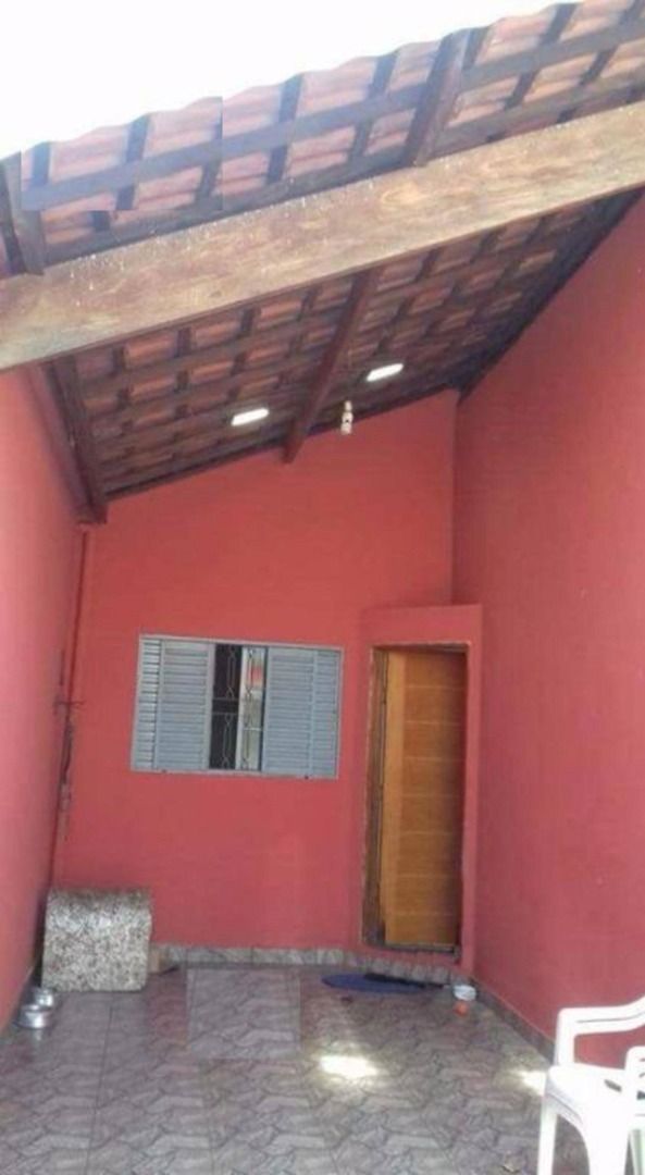 Casa à venda com 3 quartos, 62m² - Foto 14