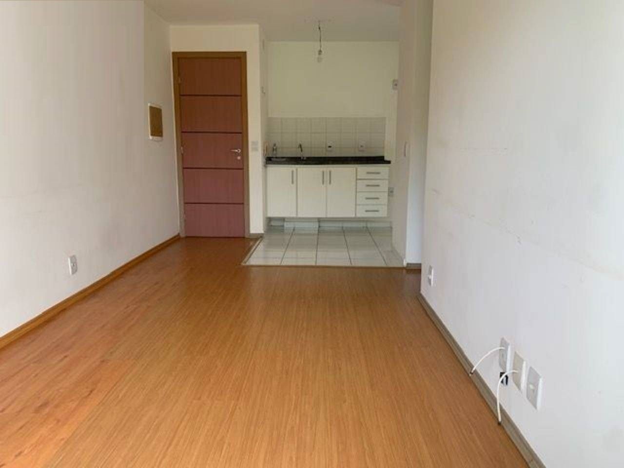 Apartamento à venda com 3 quartos, 65m² - Foto 3