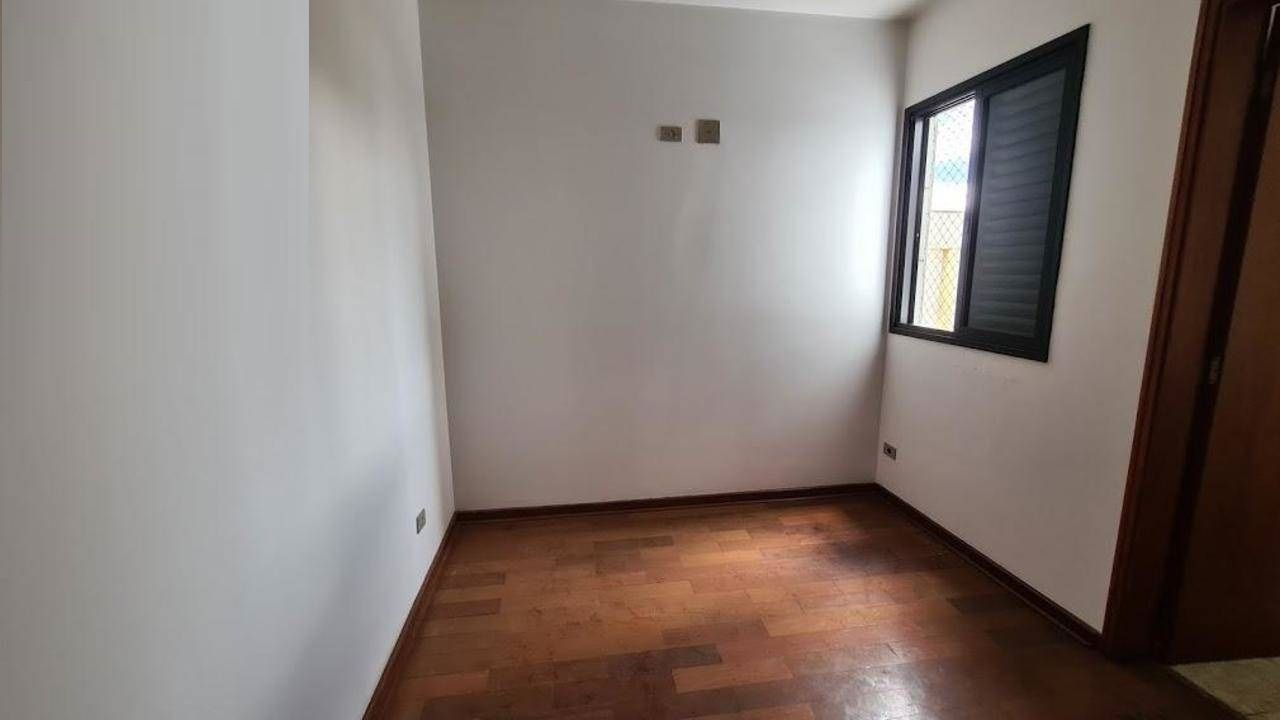 Apartamento à venda com 3 quartos, 87m² - Foto 10