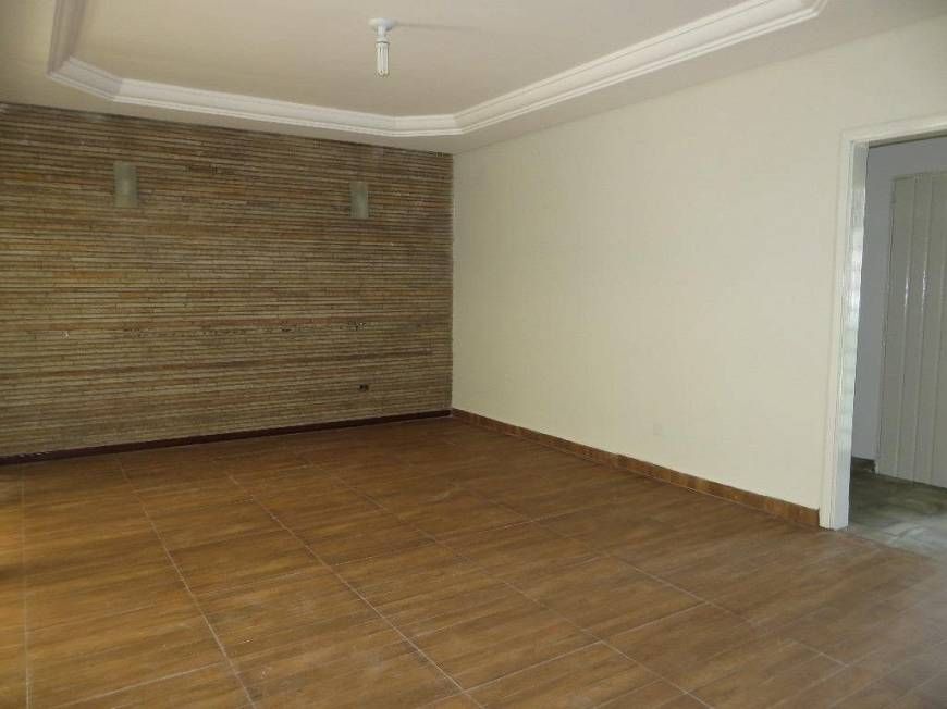 Casa Comercial à venda com 4 quartos, 520m² - Foto 5