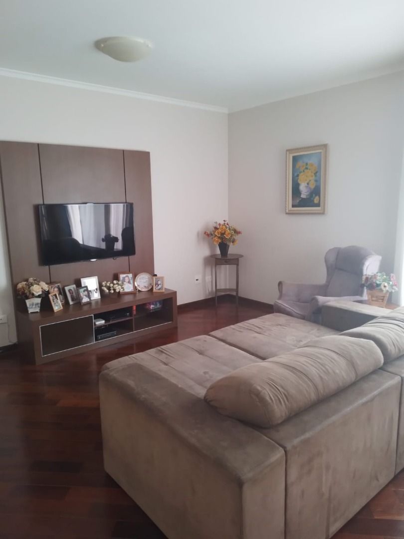 Apartamento à venda com 3 quartos, 118m² - Foto 3