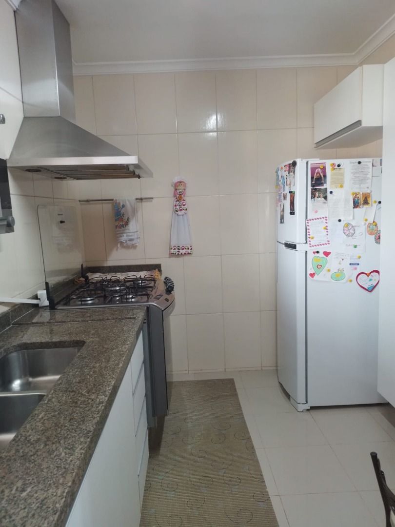 Apartamento à venda com 3 quartos, 118m² - Foto 7