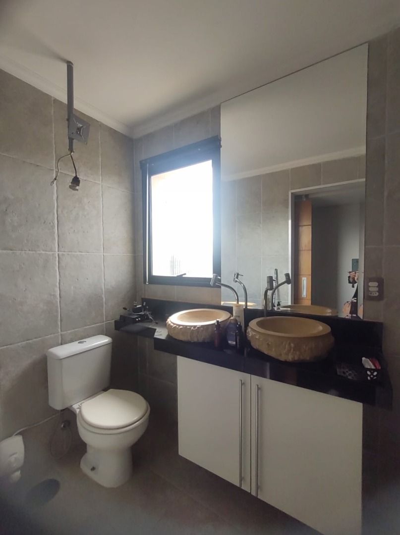 Apartamento à venda com 2 quartos, 210m² - Foto 25