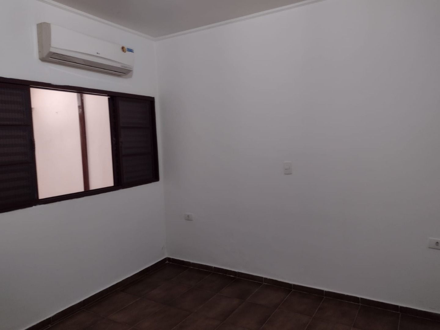 Casa para alugar com 3 quartos, 151m² - Foto 18