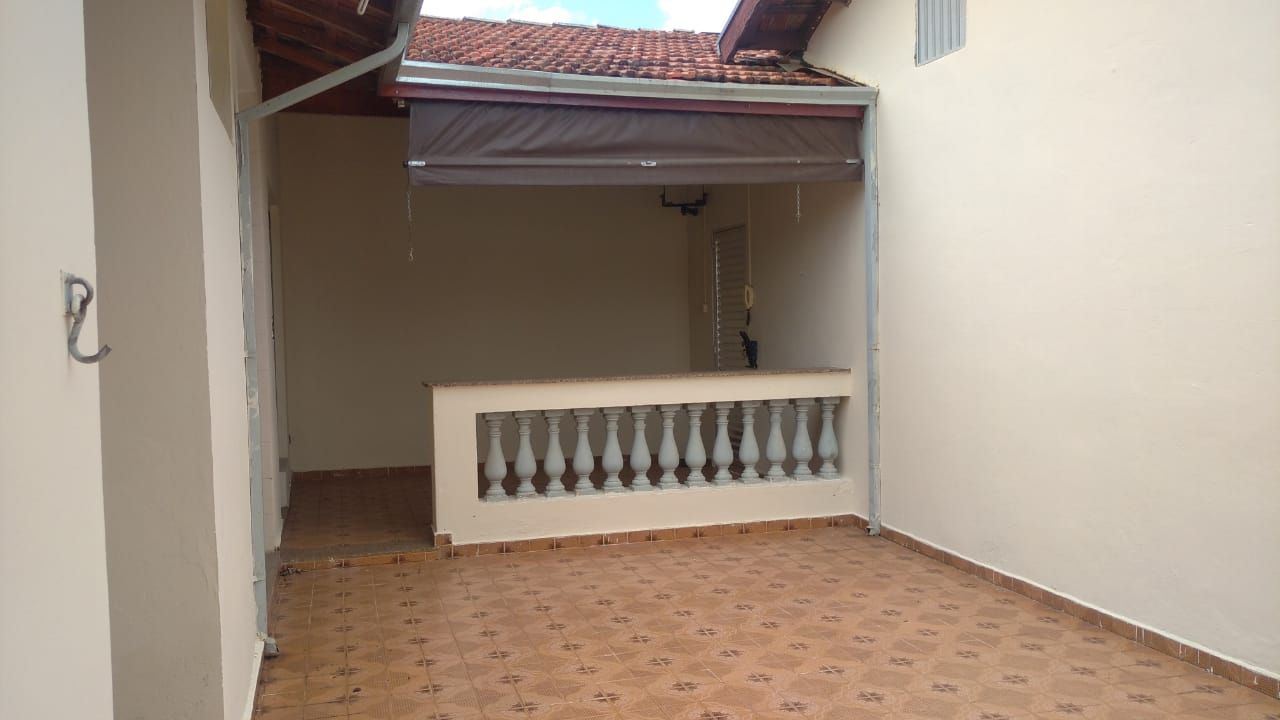 Casa à venda com 4 quartos, 176m² - Foto 29