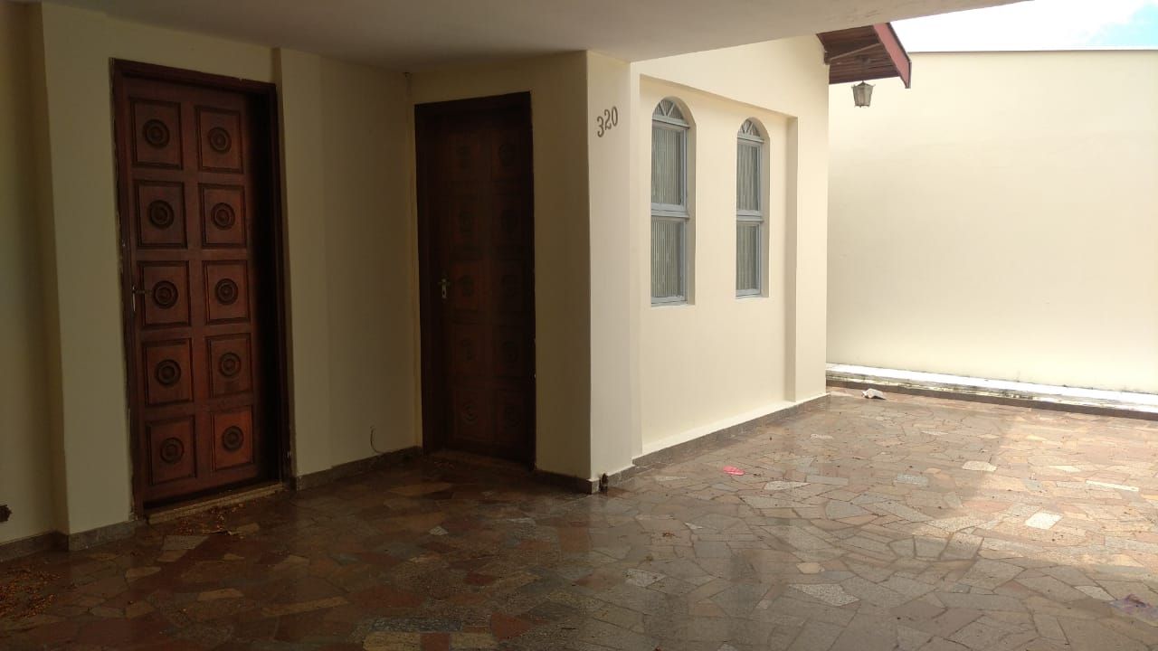 Casa à venda com 4 quartos, 176m² - Foto 5