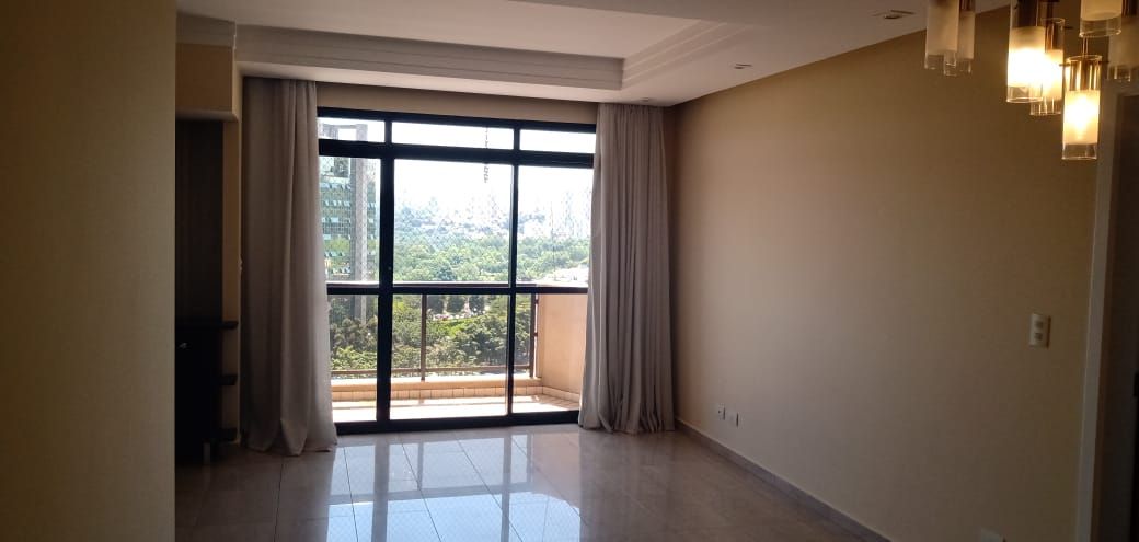 Apartamento à venda com 3 quartos, 140m² - Foto 1