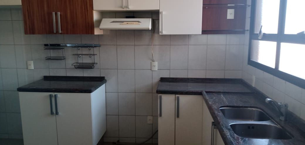 Apartamento à venda com 3 quartos, 140m² - Foto 6