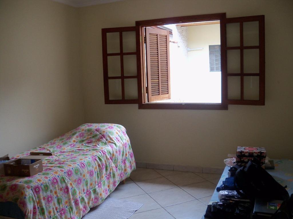 Casa à venda com 4 quartos, 150m² - Foto 11