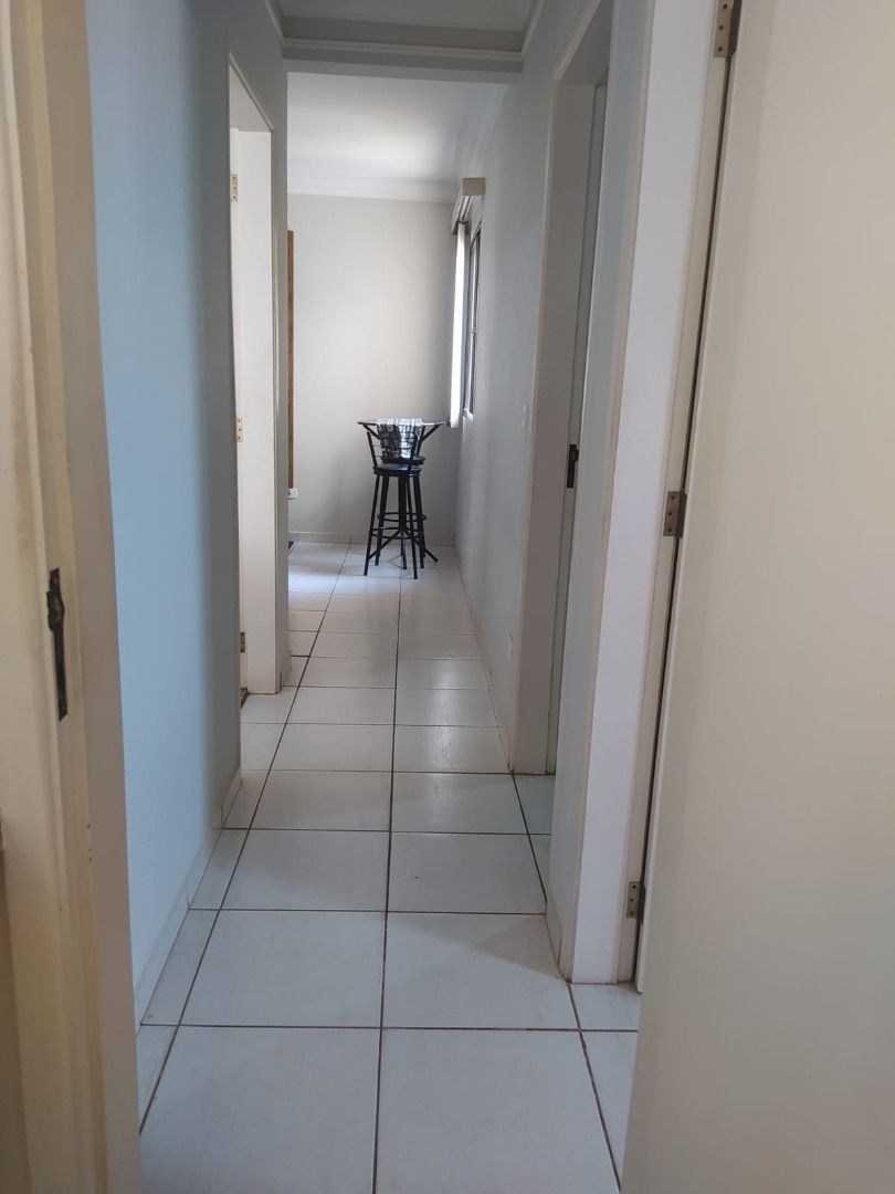 Apartamento à venda com 2 quartos, 57m² - Foto 1