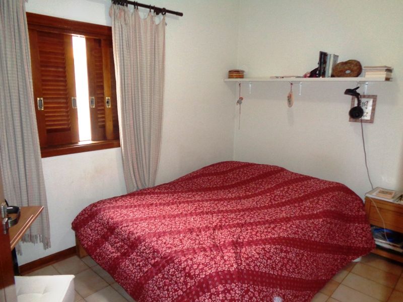 Casa à venda com 2 quartos, 60m² - Foto 18