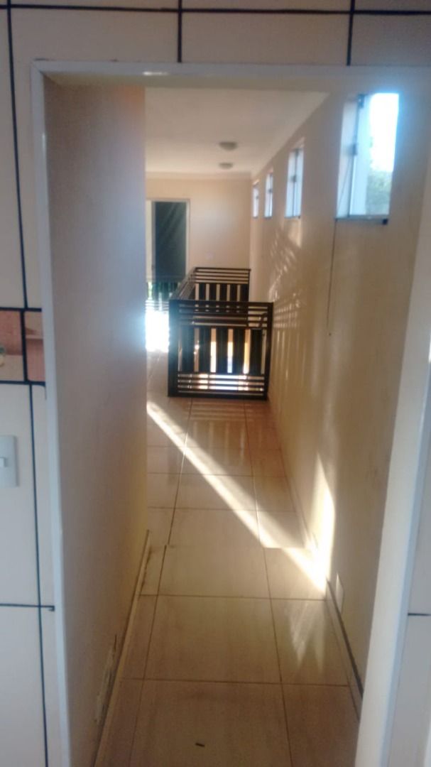 Casa à venda com 3 quartos, 360m² - Foto 18