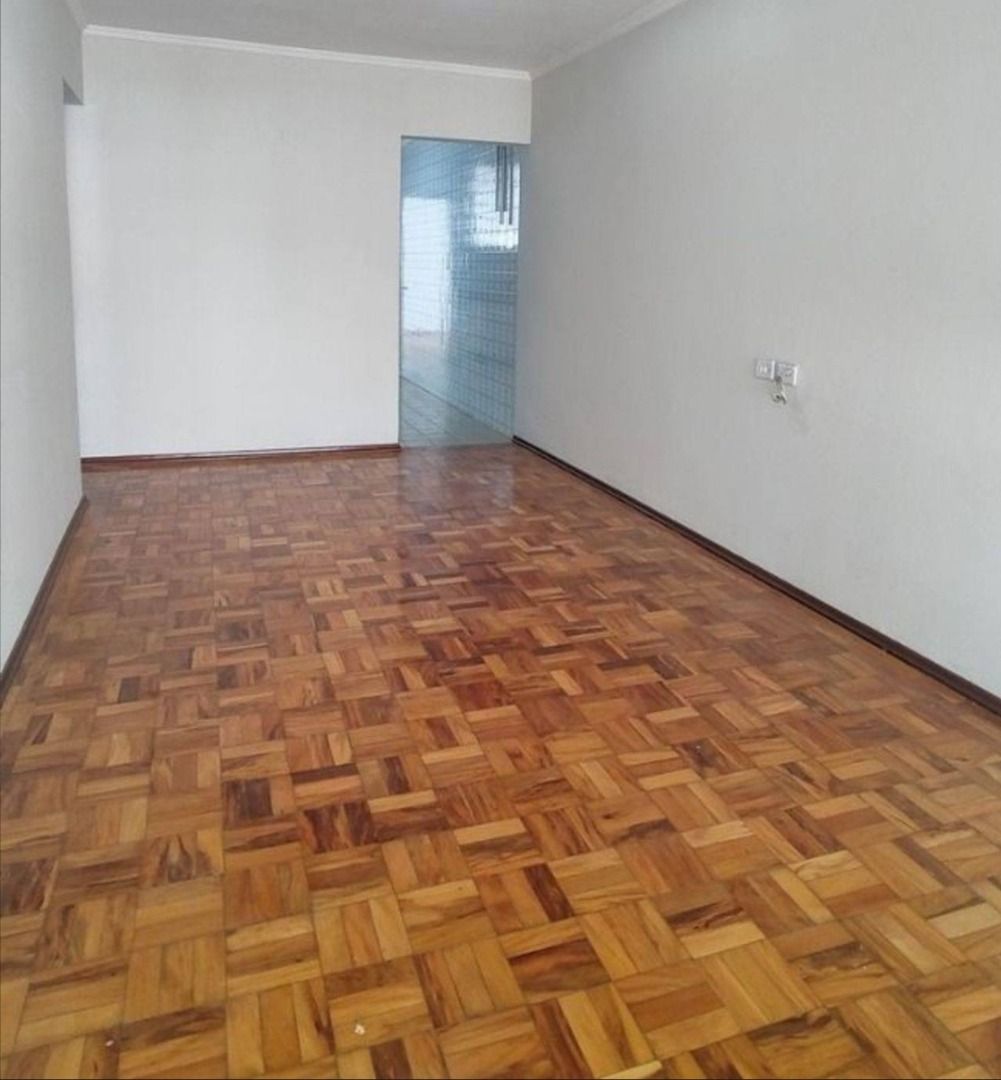 Casa à venda com 2 quartos, 100m² - Foto 7