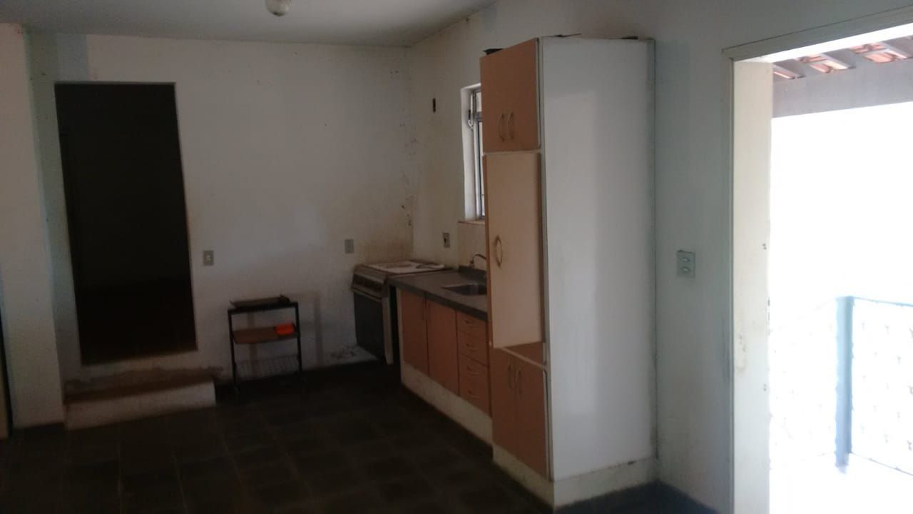 Chácara à venda com 4 quartos, 280m² - Foto 14