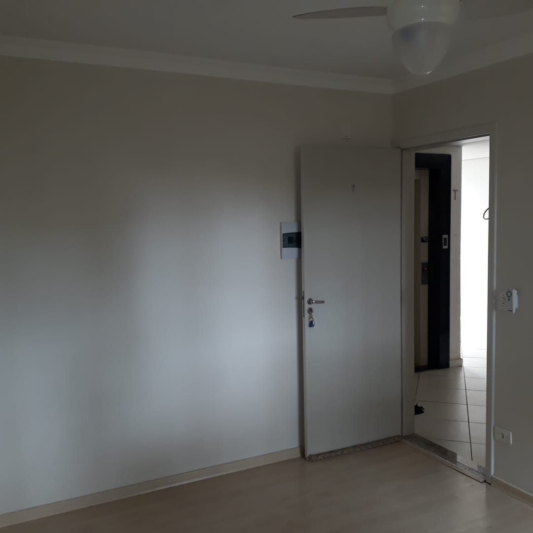 Apartamento à venda com 2 quartos, 53m² - Foto 11