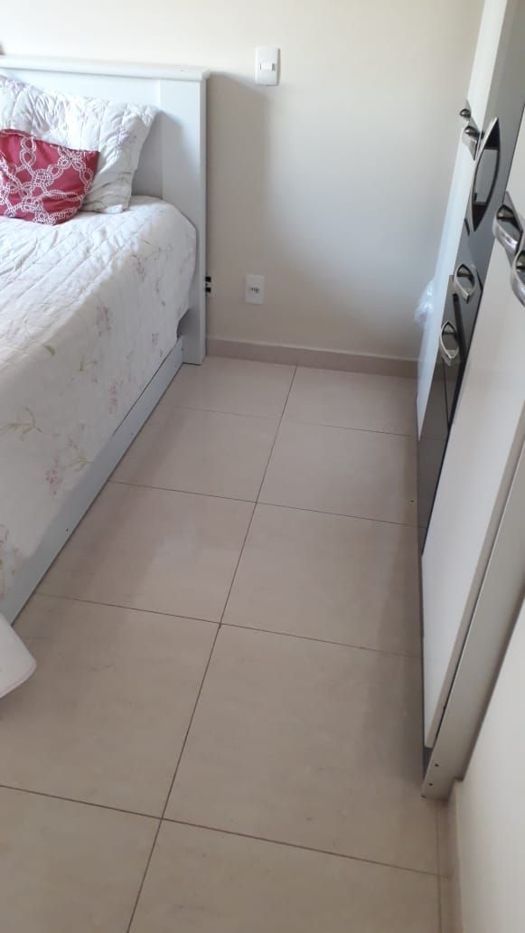 Apartamento à venda com 2 quartos, 60m² - Foto 4