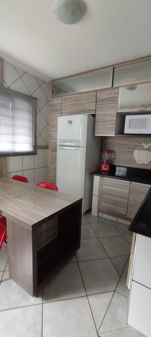 Casa à venda com 3 quartos, 162m² - Foto 5