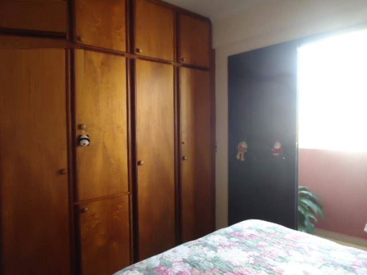 Apartamento à venda com 3 quartos, 120m² - Foto 11