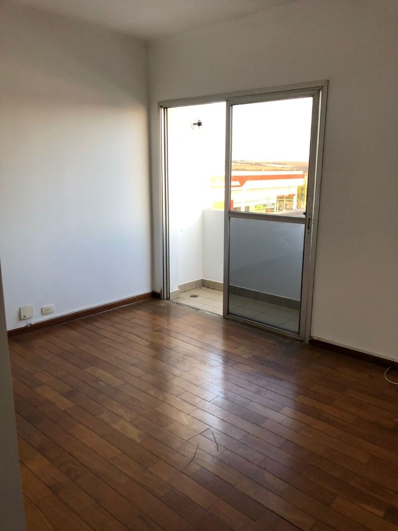 Apartamento à venda com 3 quartos, 79m² - Foto 7