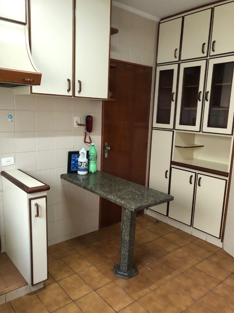 Apartamento à venda com 3 quartos, 79m² - Foto 8