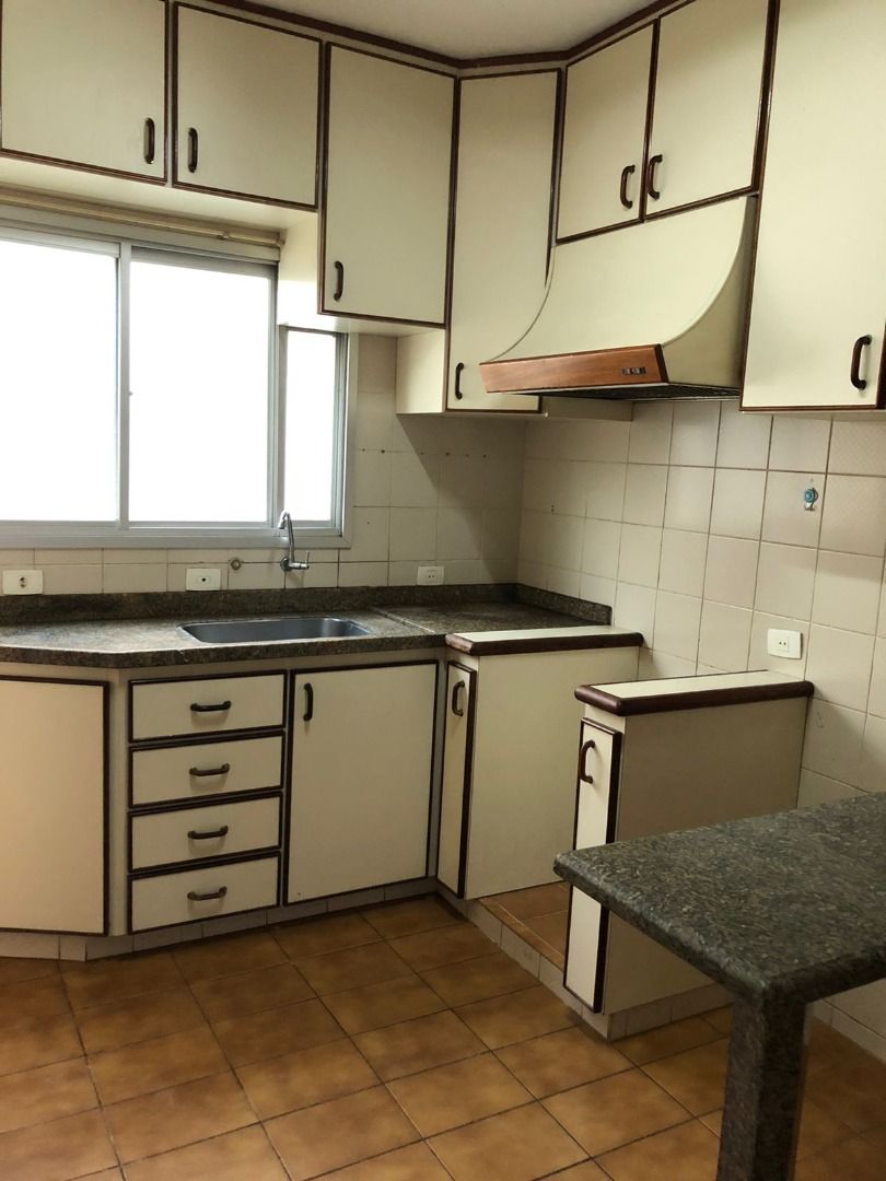 Apartamento à venda com 3 quartos, 79m² - Foto 9