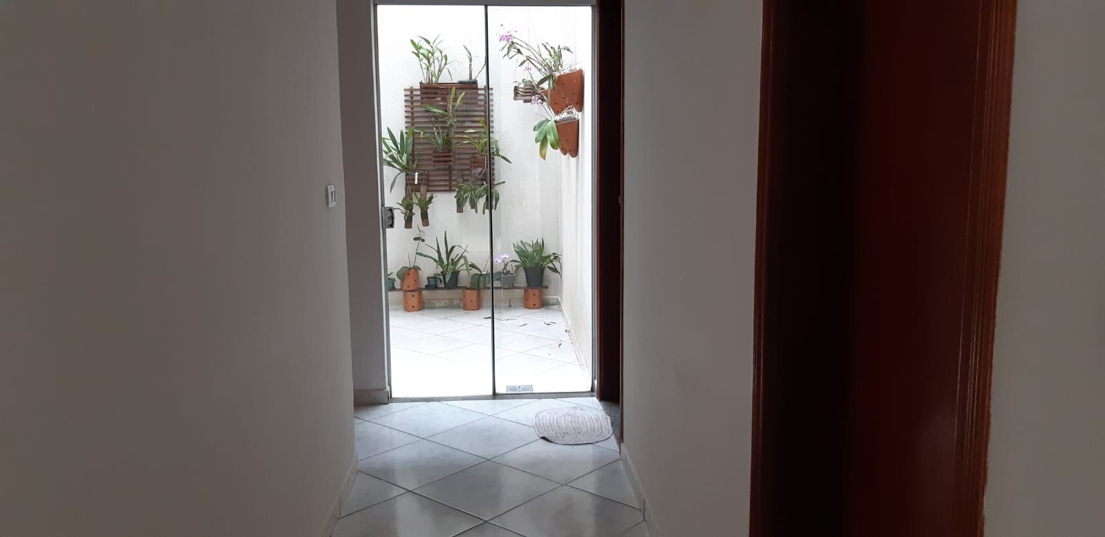 Casa à venda com 3 quartos, 226m² - Foto 4