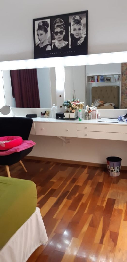 Casa à venda com 3 quartos, 226m² - Foto 7