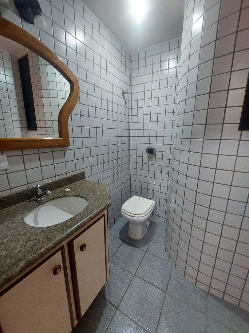 Apartamento à venda com 3 quartos, 214m² - Foto 28