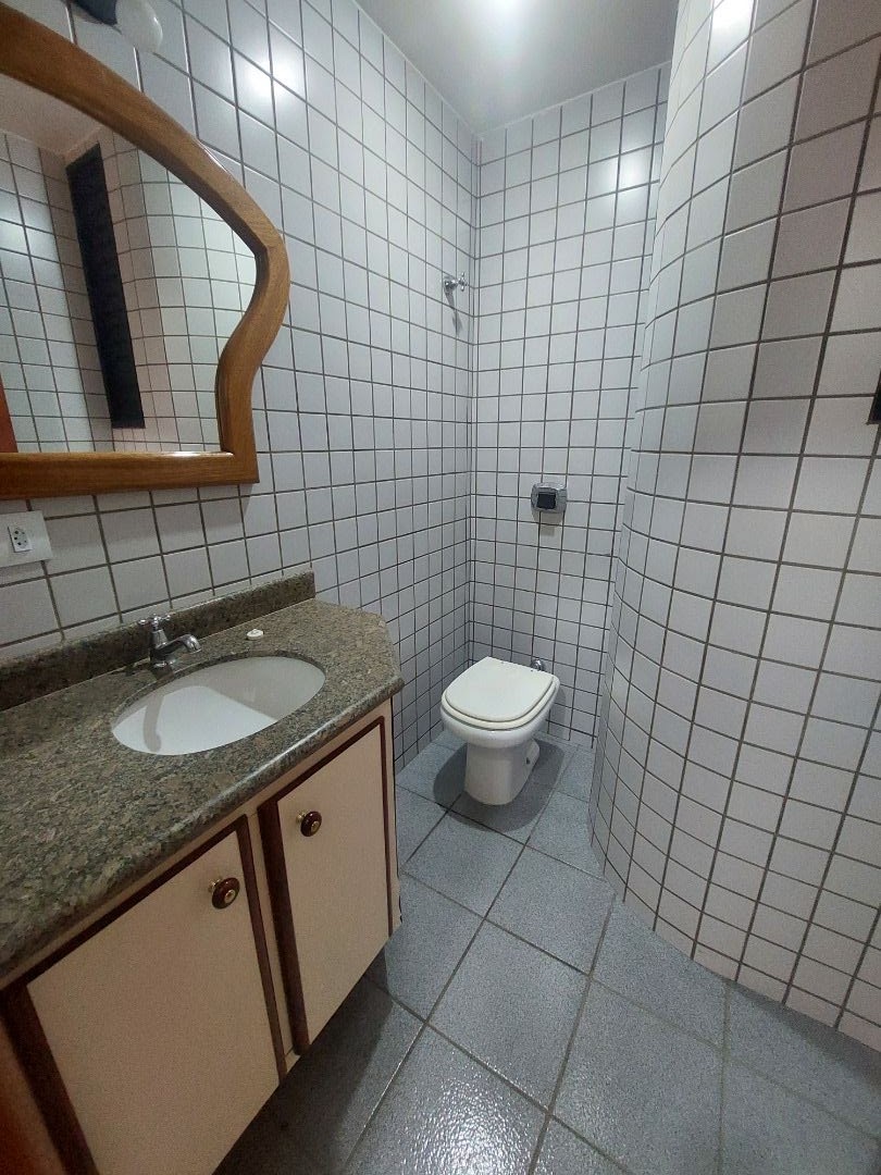 Apartamento à venda com 3 quartos, 214m² - Foto 29