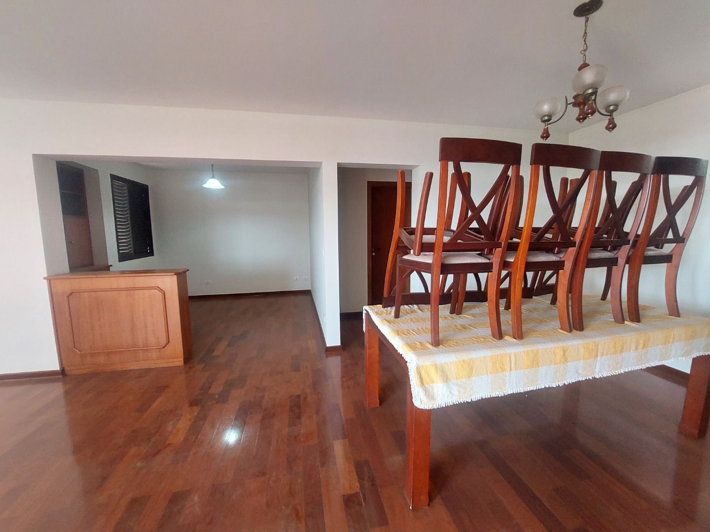 Apartamento à venda com 3 quartos, 214m² - Foto 7