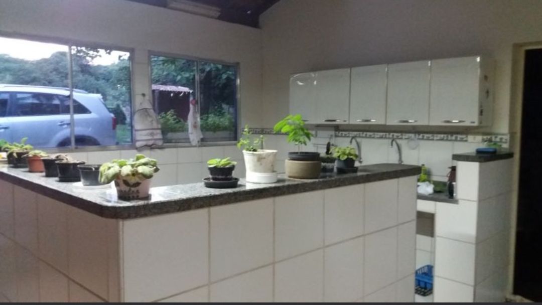 Chácara à venda com 3 quartos, 300m² - Foto 4