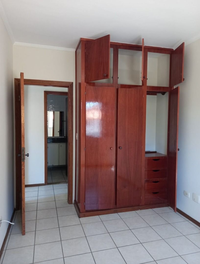 Apartamento à venda com 2 quartos, 63m² - Foto 13