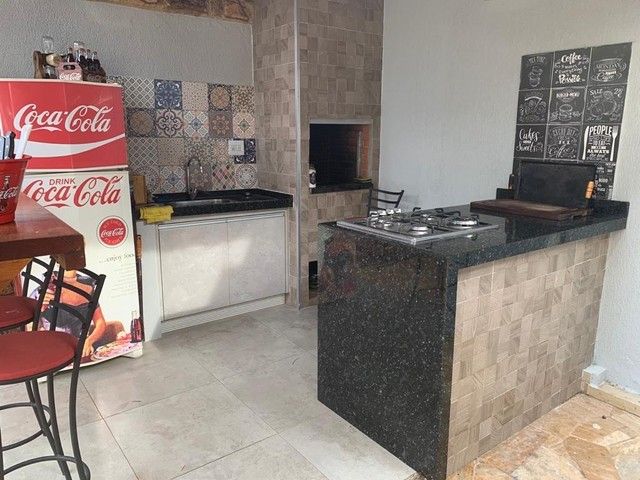 Casa à venda com 3 quartos, 297m² - Foto 5