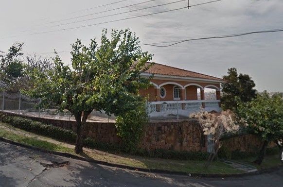 Casa à venda com 3 quartos, 400m² - Foto 1