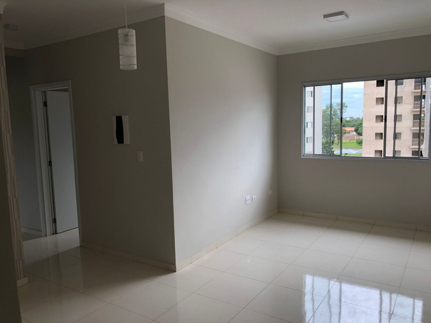 Apartamento à venda com 3 quartos, 74m² - Foto 1