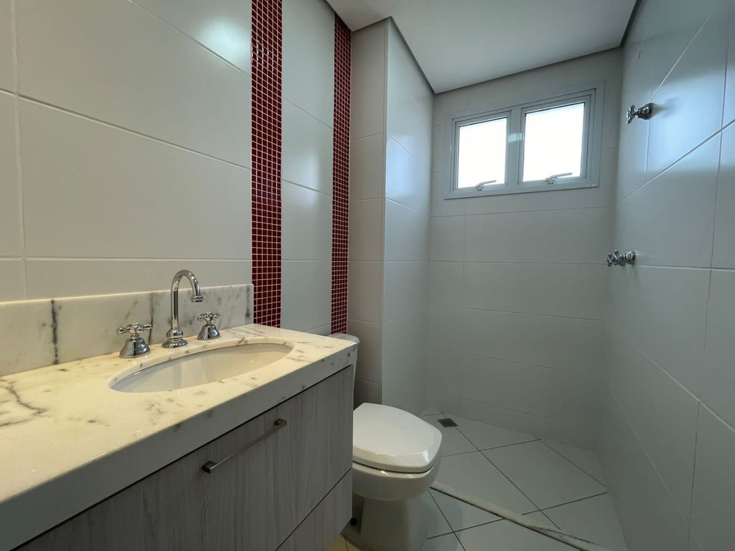 Apartamento à venda com 3 quartos, 130m² - Foto 14