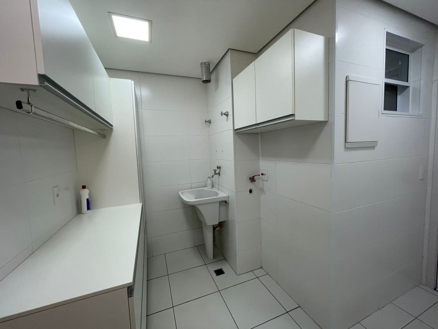 Apartamento à venda com 3 quartos, 130m² - Foto 9