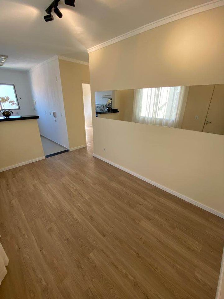 Apartamento à venda com 2 quartos, 45m² - Foto 2