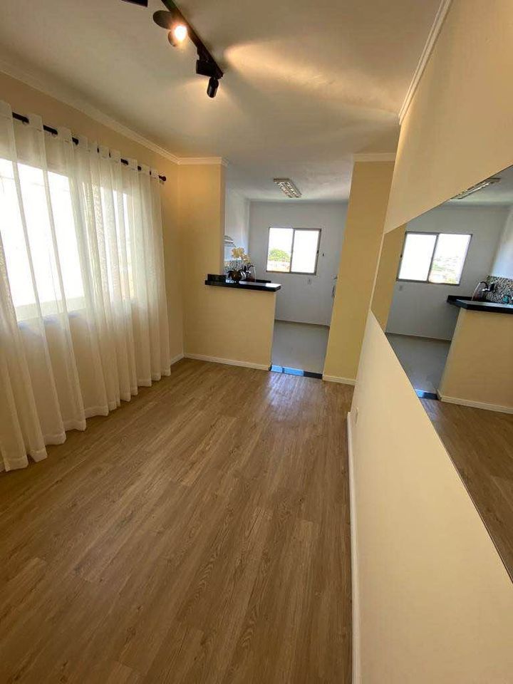 Apartamento à venda com 2 quartos, 45m² - Foto 3