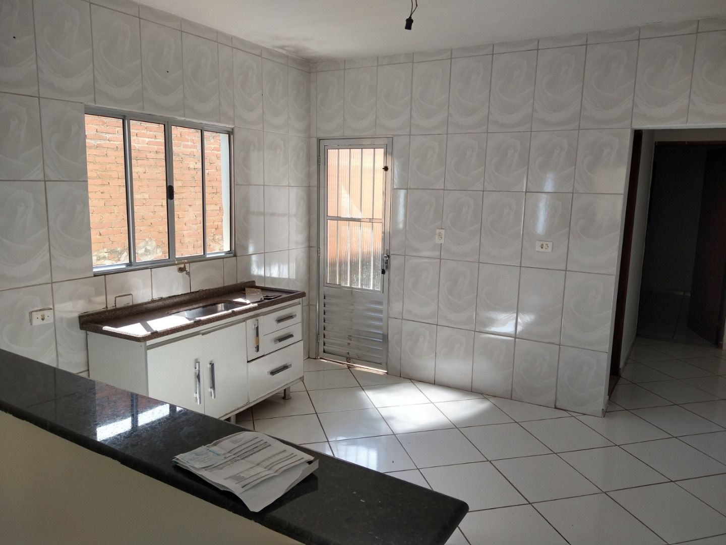 Casa à venda com 1 quarto, 60m² - Foto 1